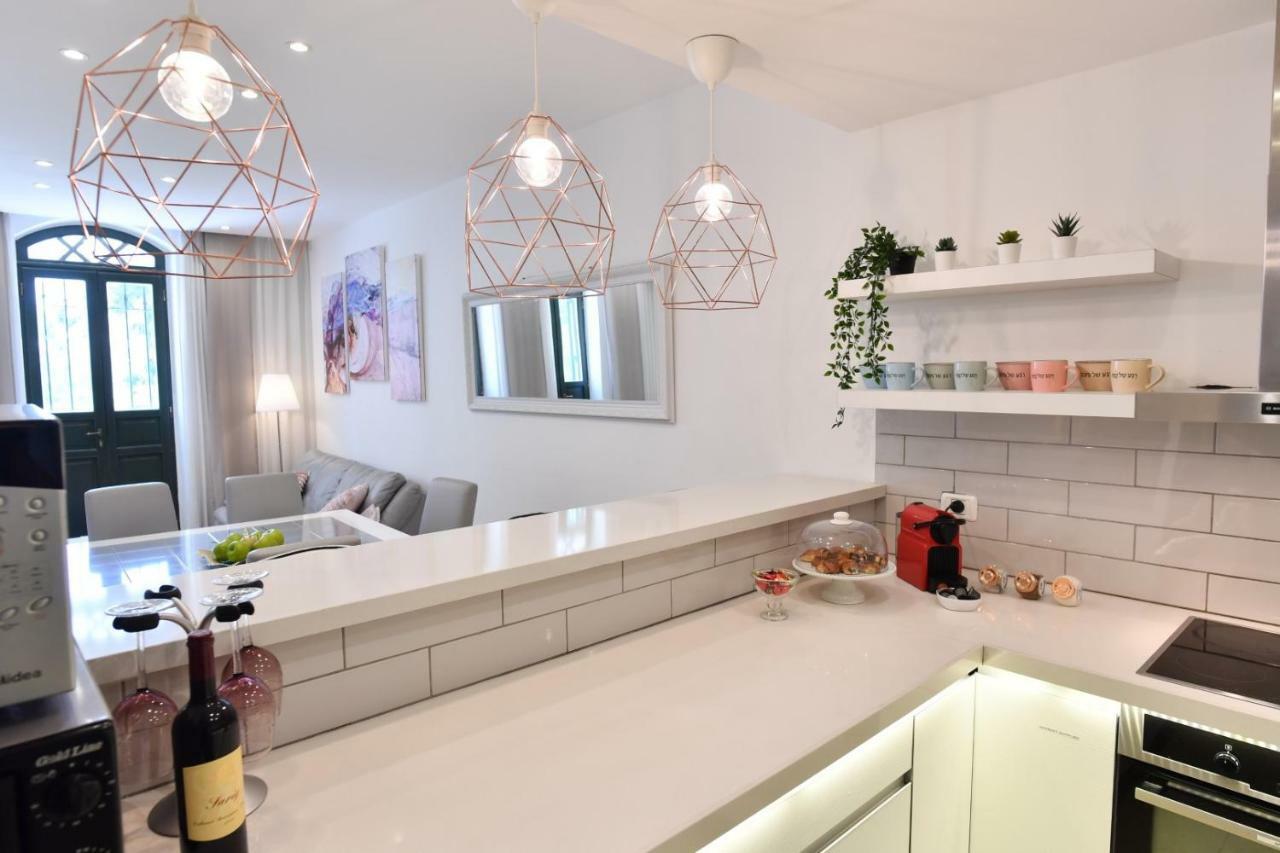 ירושלים Saidoff, Amazing 4 Bedroom 3 Bath In City Center, Pool, Parking!!! מראה חיצוני תמונה