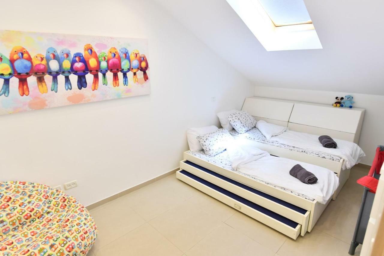 ירושלים Saidoff, Amazing 4 Bedroom 3 Bath In City Center, Pool, Parking!!! מראה חיצוני תמונה