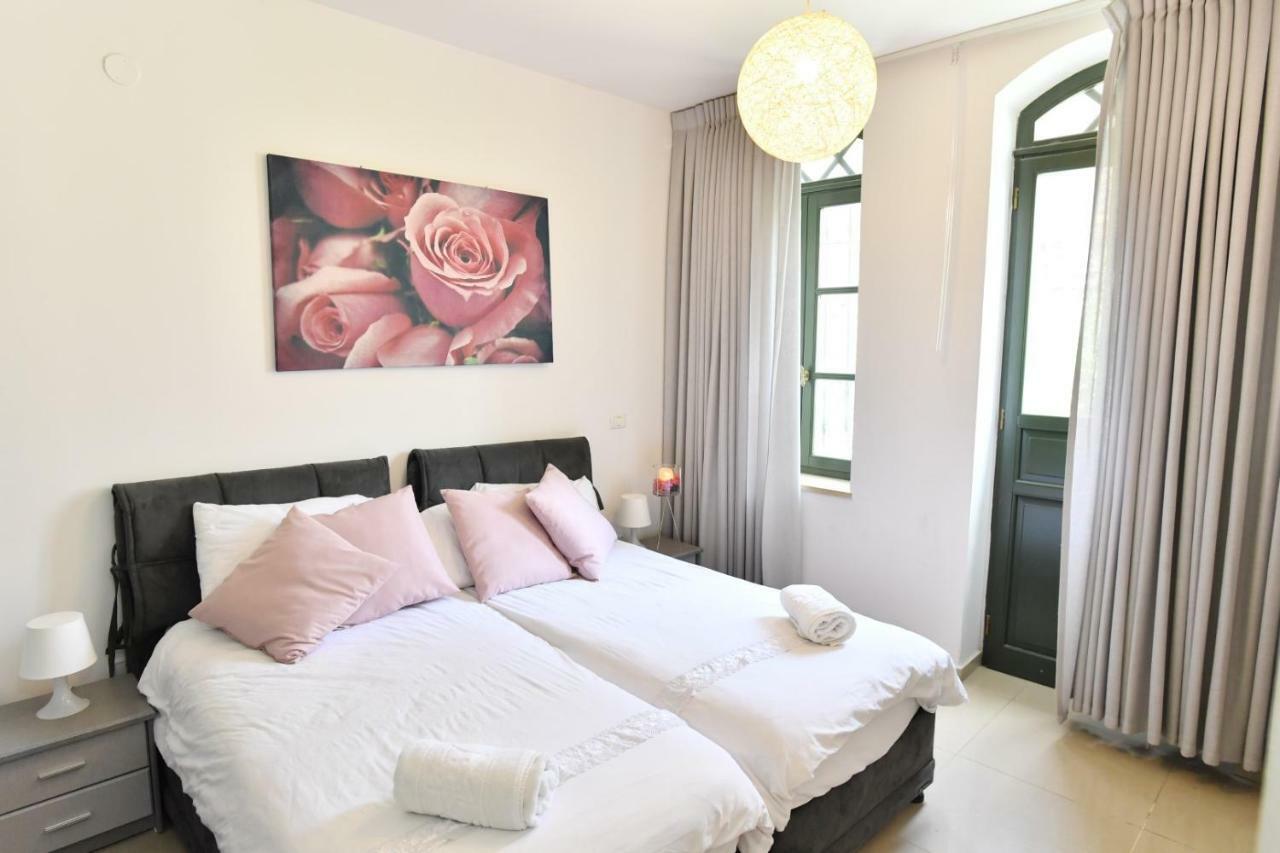 ירושלים Saidoff, Amazing 4 Bedroom 3 Bath In City Center, Pool, Parking!!! מראה חיצוני תמונה