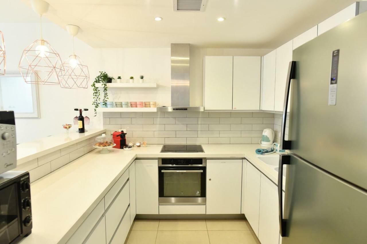 ירושלים Saidoff, Amazing 4 Bedroom 3 Bath In City Center, Pool, Parking!!! מראה חיצוני תמונה